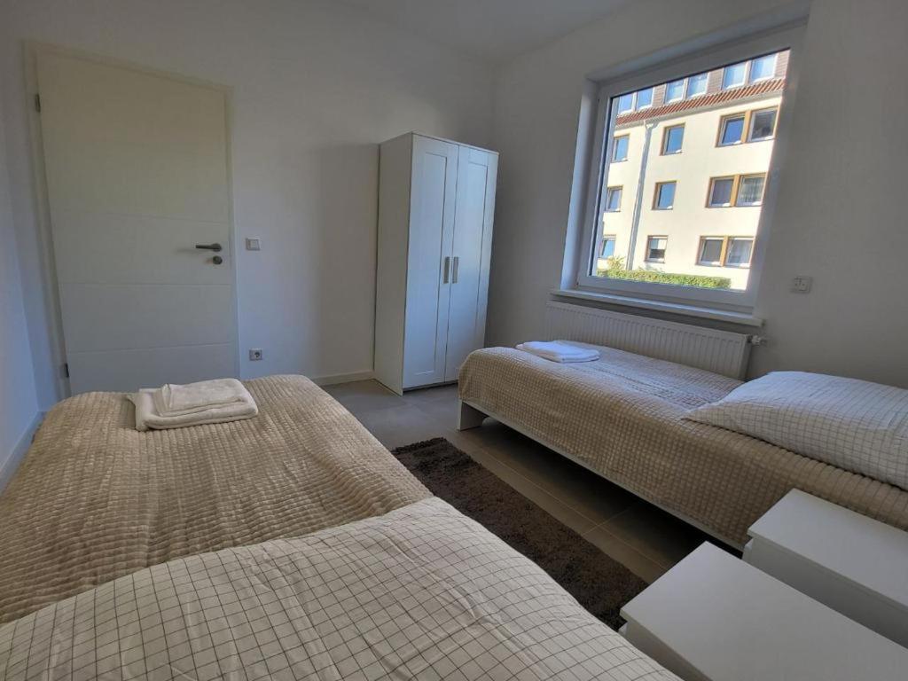 Monteurzimmer Mit Zwei Einzelnen Betten In Einer 3Zi Wohnung Mit Kuche Und Bad Όσναμπρουκ Εξωτερικό φωτογραφία