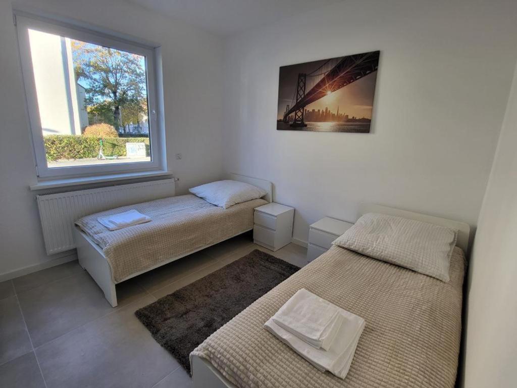 Monteurzimmer Mit Zwei Einzelnen Betten In Einer 3Zi Wohnung Mit Kuche Und Bad Όσναμπρουκ Εξωτερικό φωτογραφία