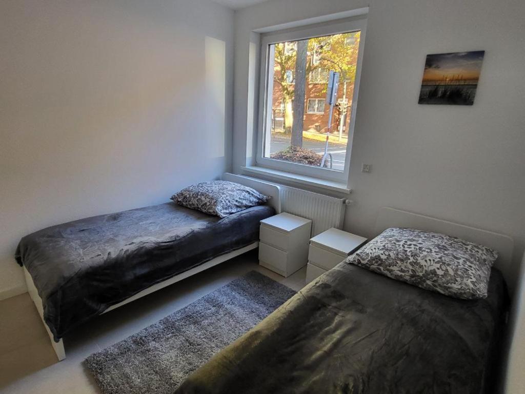 Monteurzimmer Mit Zwei Einzelnen Betten In Einer 3Zi Wohnung Mit Kuche Und Bad Όσναμπρουκ Εξωτερικό φωτογραφία